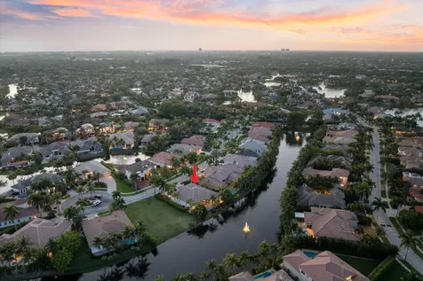 670 Carrot Wood Terrace Plantation FL 33324