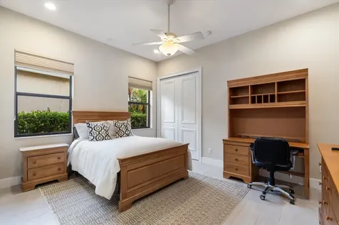 670 Carrot Wood Terrace Plantation FL 33324