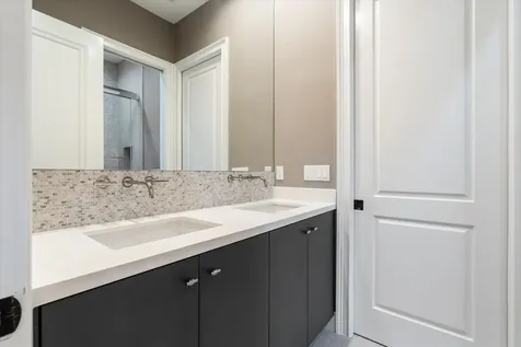 670 Carrot Wood Terrace Plantation FL 33324