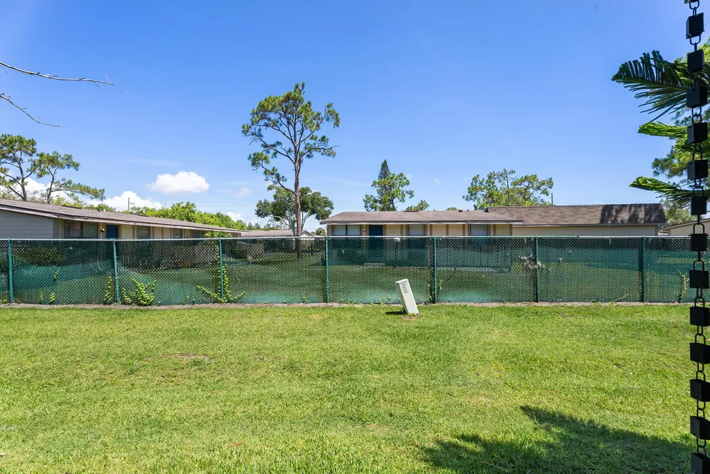 1201 SE Parkview Place Stuart FL 34994