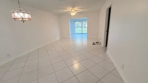 6813 Moonlit Drive Delray Beach FL 33446