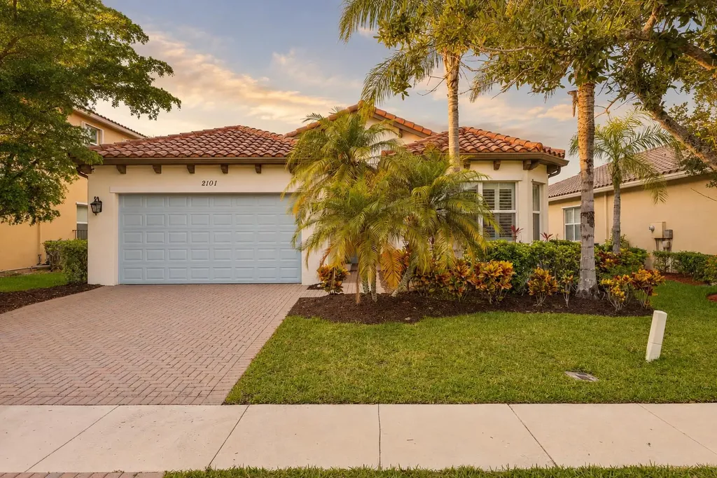 2101 Belcara Court West Palm Beach FL 33411