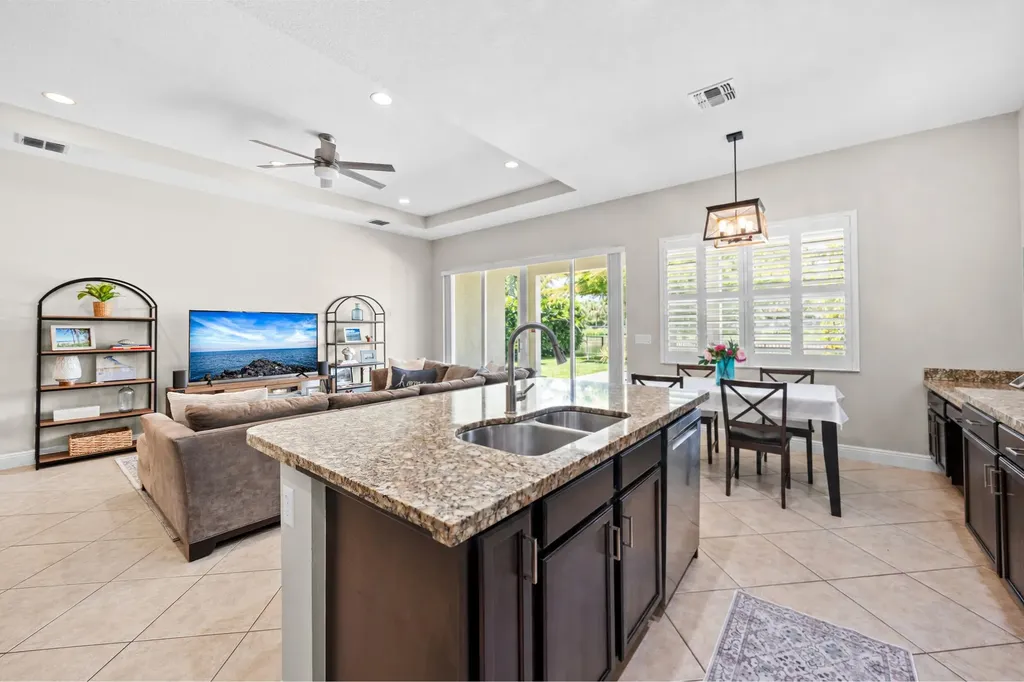 2101 Belcara Court West Palm Beach FL 33411