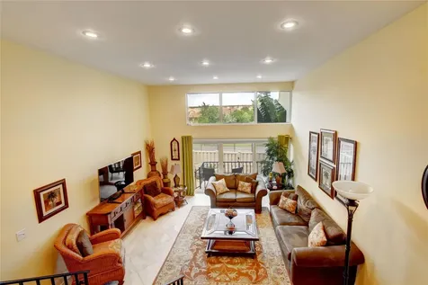 5555 N Ocean Boulevard Lauderdale By The Sea FL 33308