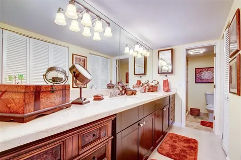 5555 N Ocean Boulevard Lauderdale By The Sea FL 33308