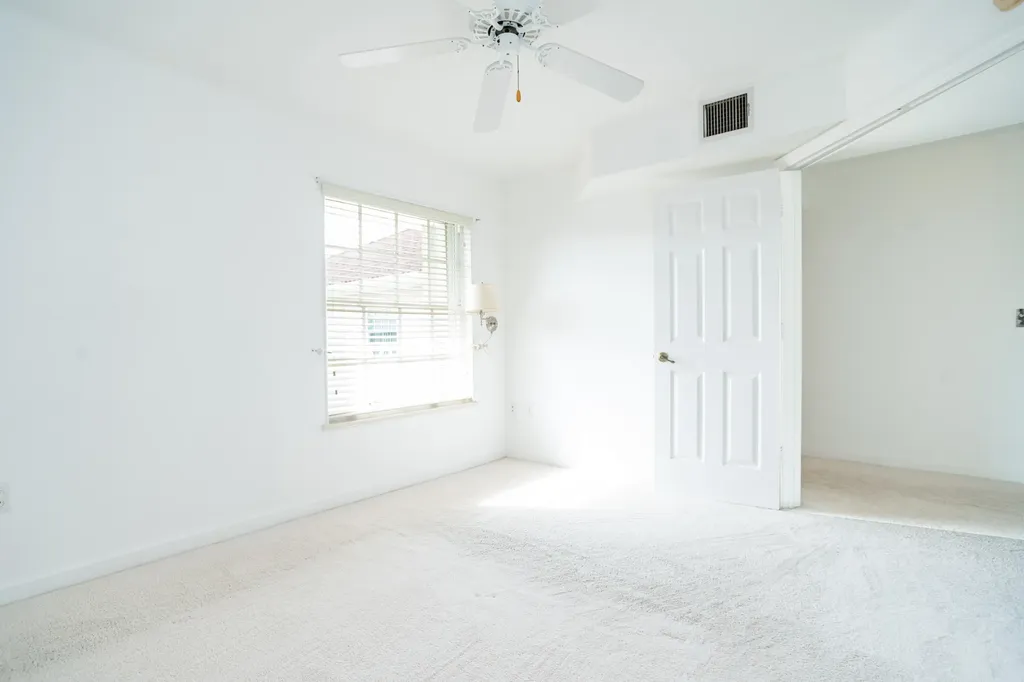 300 Grand Royale Circle Vero Beach FL 32962