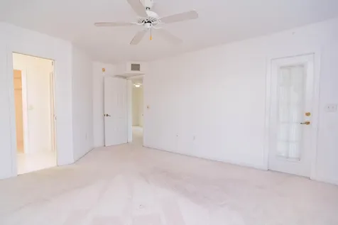 300 Grand Royale Circle Vero Beach FL 32962