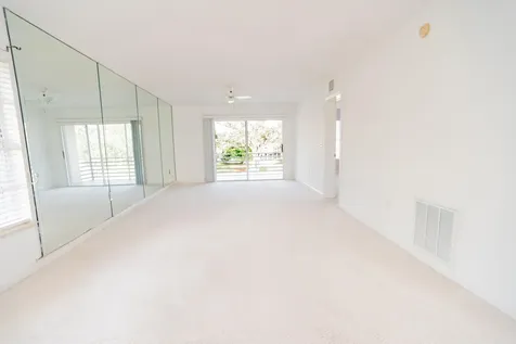 300 Grand Royale Circle Vero Beach FL 32962