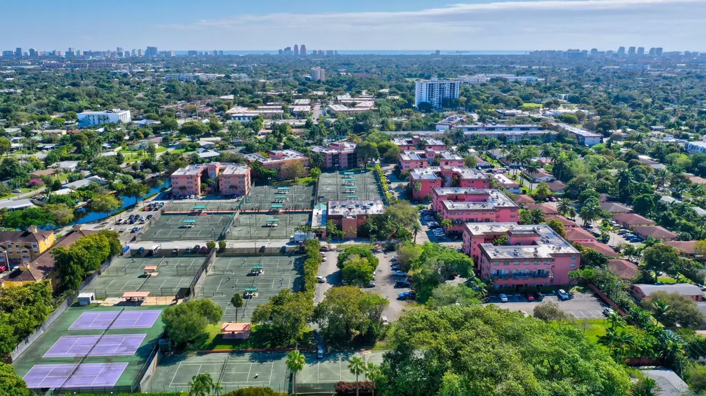 640 Tennis Club Drive Fort Lauderdale FL 33311