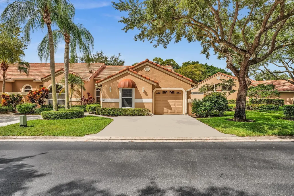 1904 Rosewood Way Palm Beach Gardens FL 33418