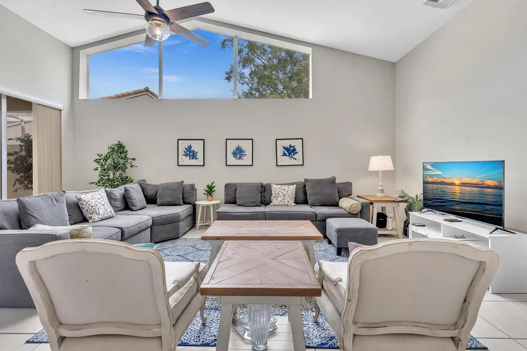 1904 Rosewood Way Palm Beach Gardens FL 33418