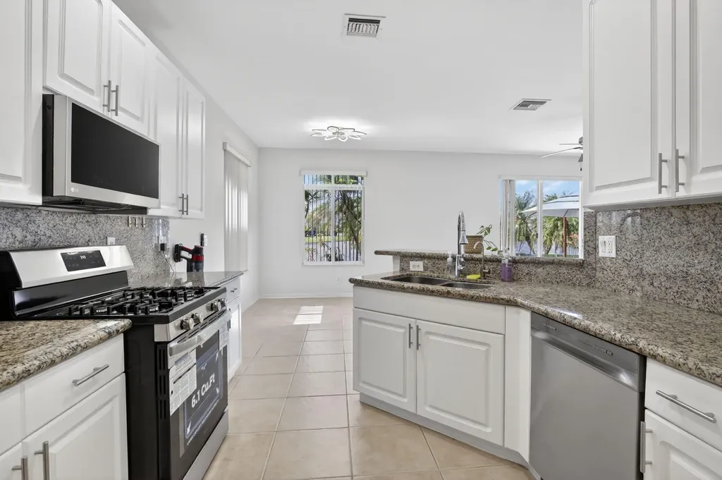 19317 SW 65th Street Fort Lauderdale FL 33332