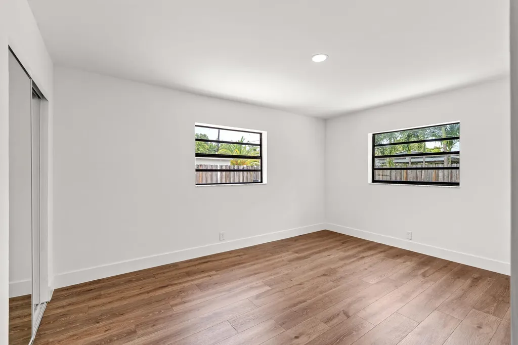 340 NE 26th Court Pompano Beach FL 33064