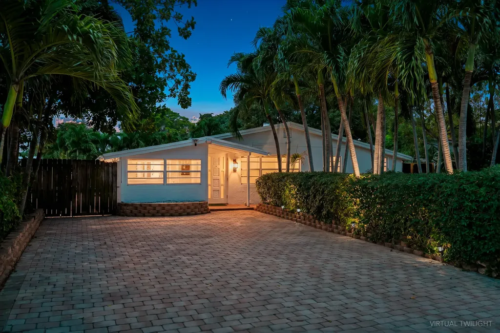 340 NE 26th Court Pompano Beach FL 33064