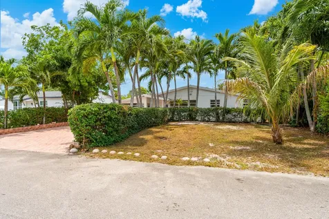 340 NE 26th Court Pompano Beach FL 33064