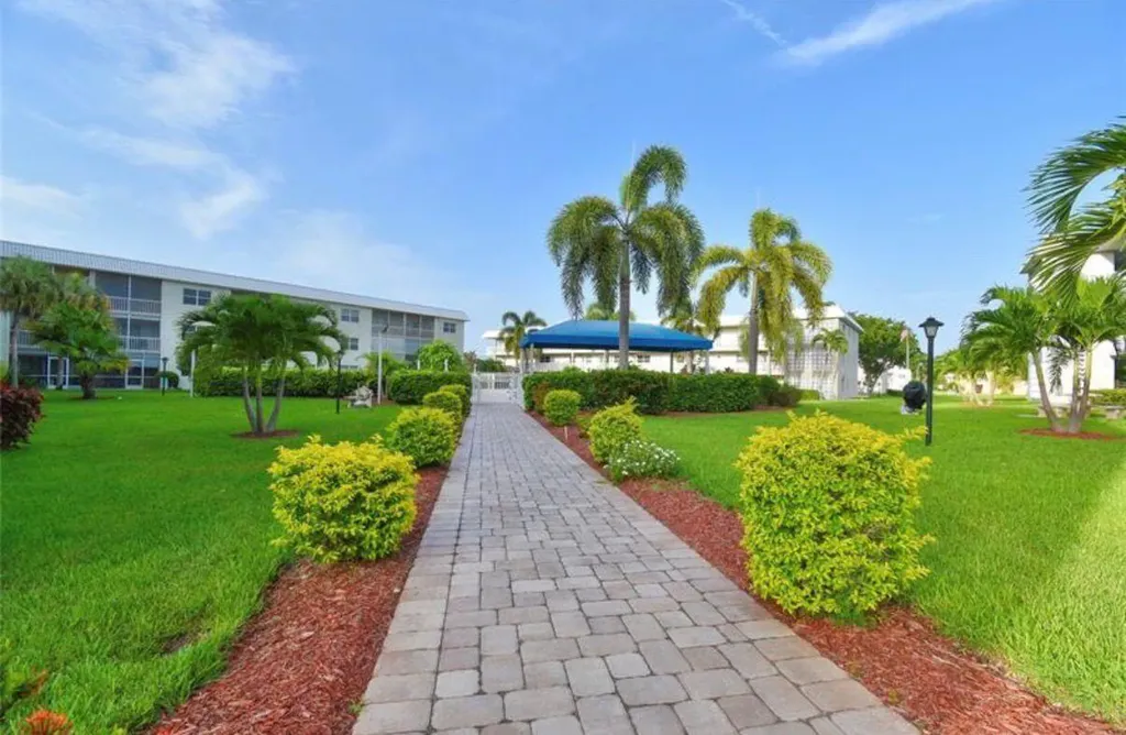 9880 Marina Boulevard Boca Raton FL 33428
