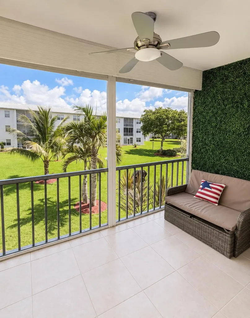 9880 Marina Boulevard Boca Raton FL 33428