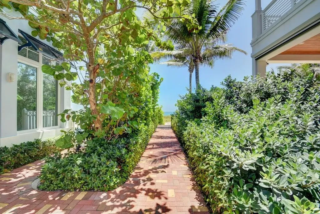2225 S Ocean Boulevard Delray Beach FL 33483
