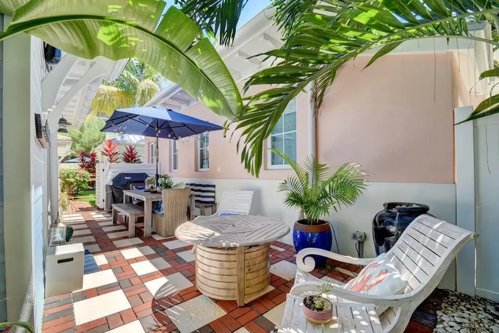 2225 S Ocean Boulevard Delray Beach FL 33483