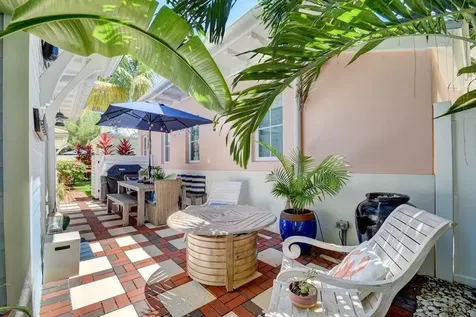 2225 S Ocean Boulevard Delray Beach FL 33483