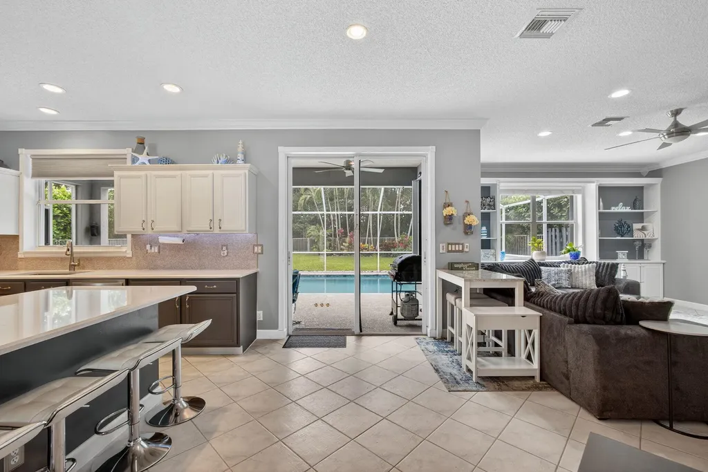 3738 Old Lighthouse Circle Wellington FL 33414
