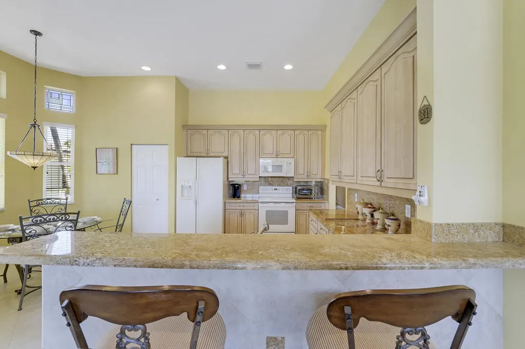 9920 Mantova Drive Lake Worth FL 33467