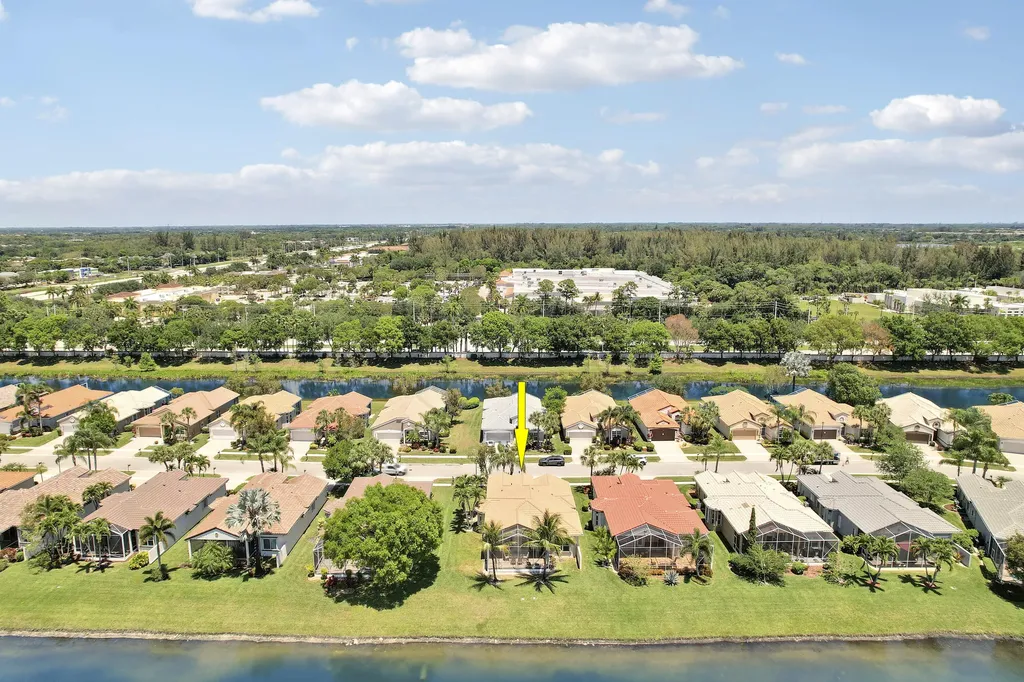 9920 Mantova Drive Lake Worth FL 33467