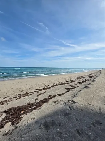 5550 N Ocean Drive Riviera Beach FL 33404