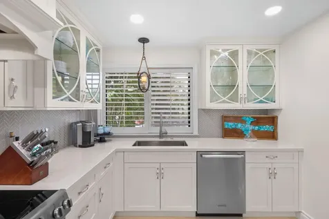 3010 NE 49th Street Fort Lauderdale FL 33308