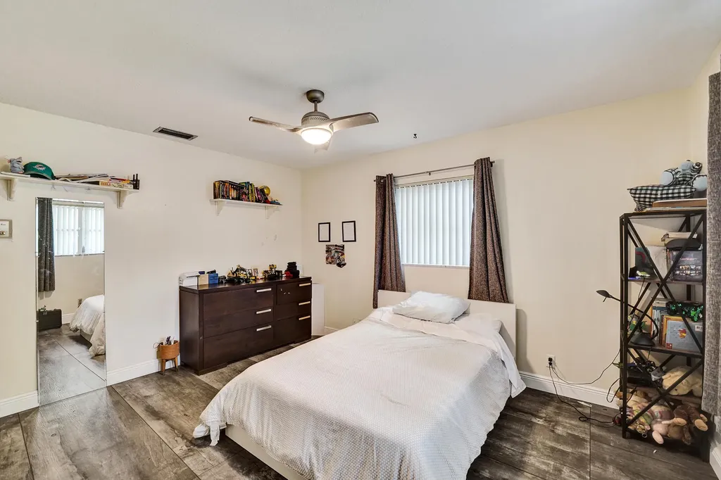 7381 SW 6th Court Plantation FL 33317