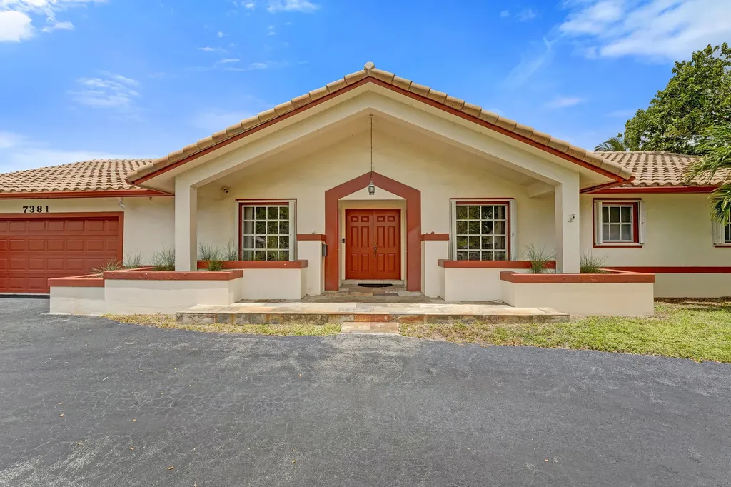 7381 SW 6th Court Plantation FL 33317