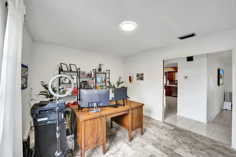 7381 SW 6th Court Plantation FL 33317