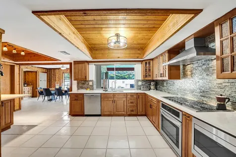 7381 SW 6th Court Plantation FL 33317