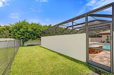 7381 SW 6th Court Plantation FL 33317
