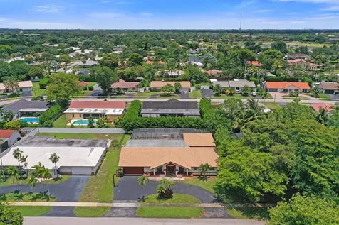 7381 SW 6th Court Plantation FL 33317
