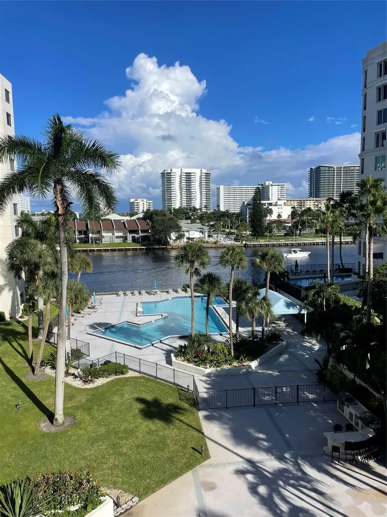 2900 NE 14th Causeway Fort Lauderdale FL 33062