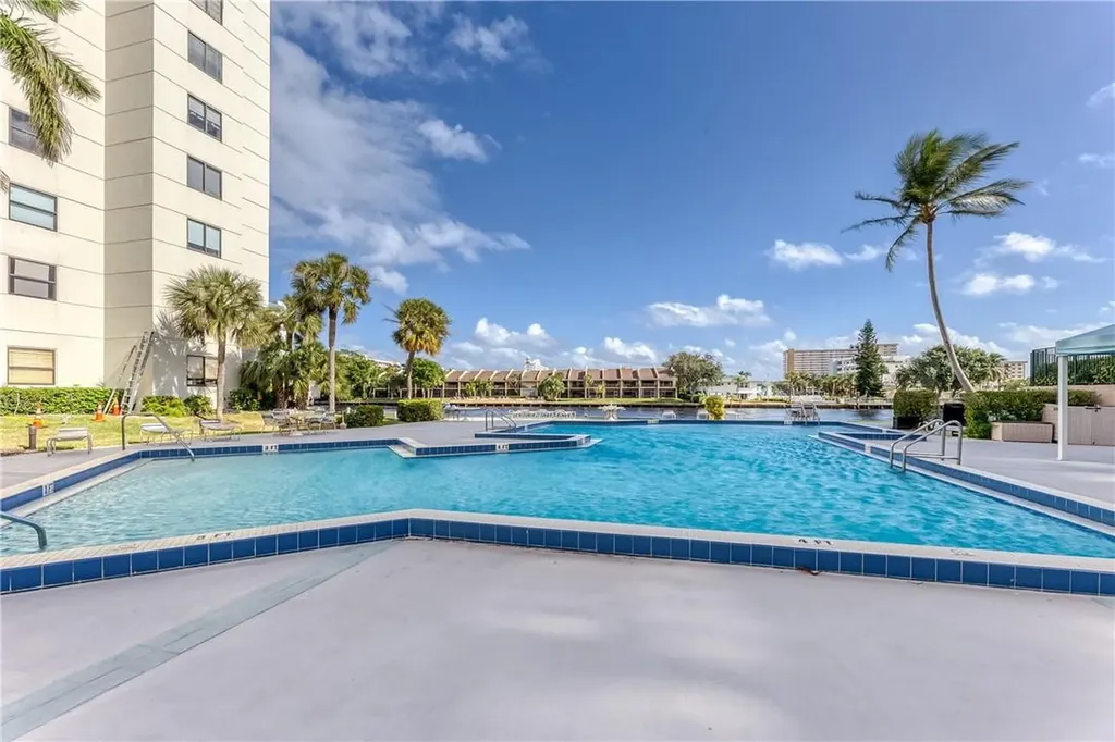 2900 NE 14th Causeway Fort Lauderdale FL 33062