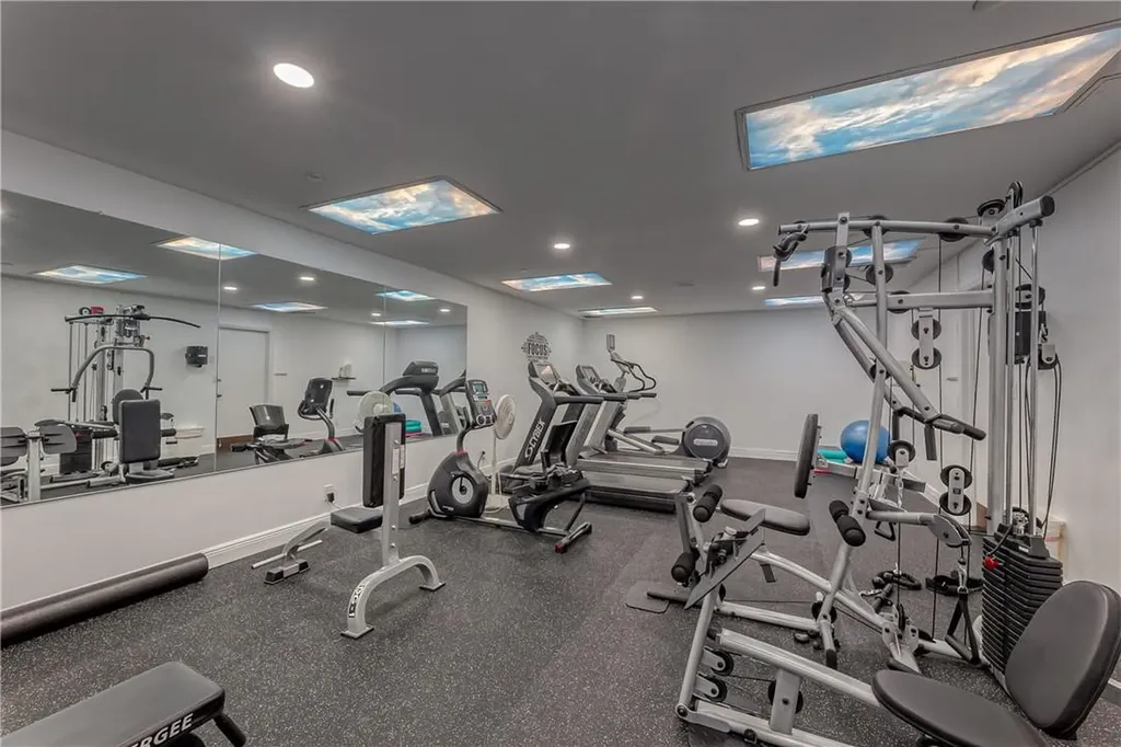 2900 NE 14th Causeway Fort Lauderdale FL 33062