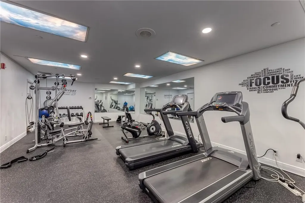 2900 NE 14th Causeway Fort Lauderdale FL 33062