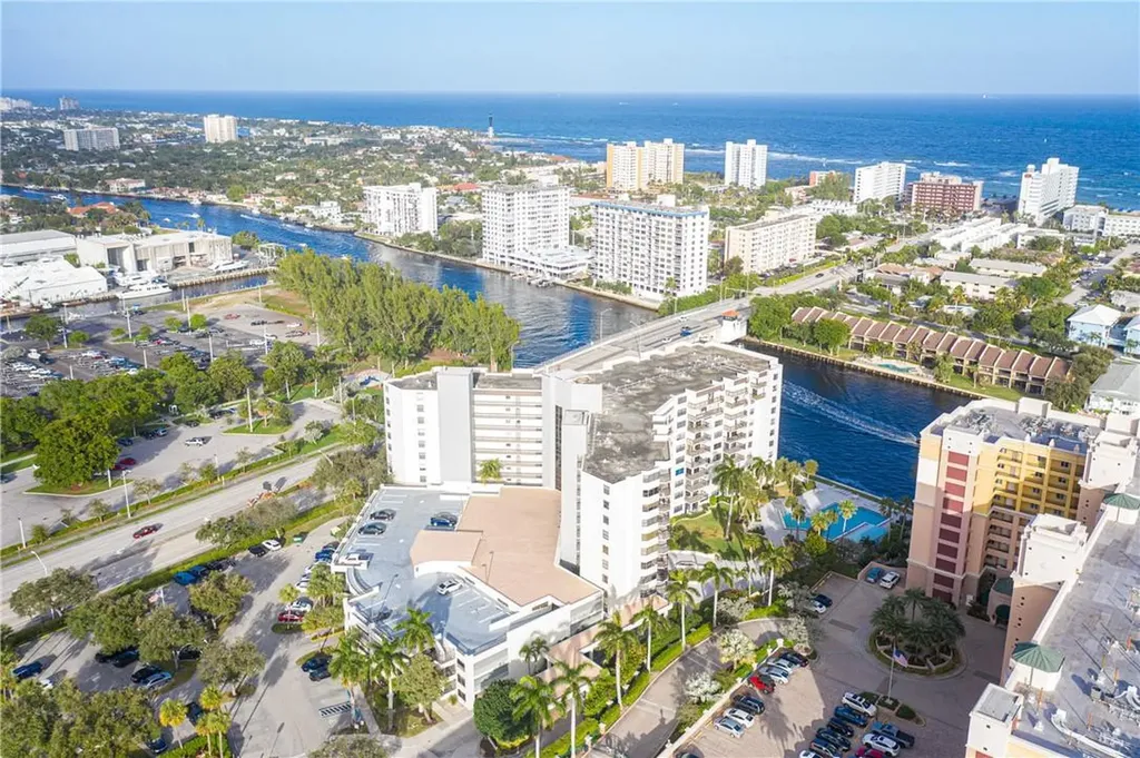 2900 NE 14th Causeway Fort Lauderdale FL 33062