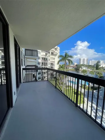 2900 NE 14th Causeway Fort Lauderdale FL 33062