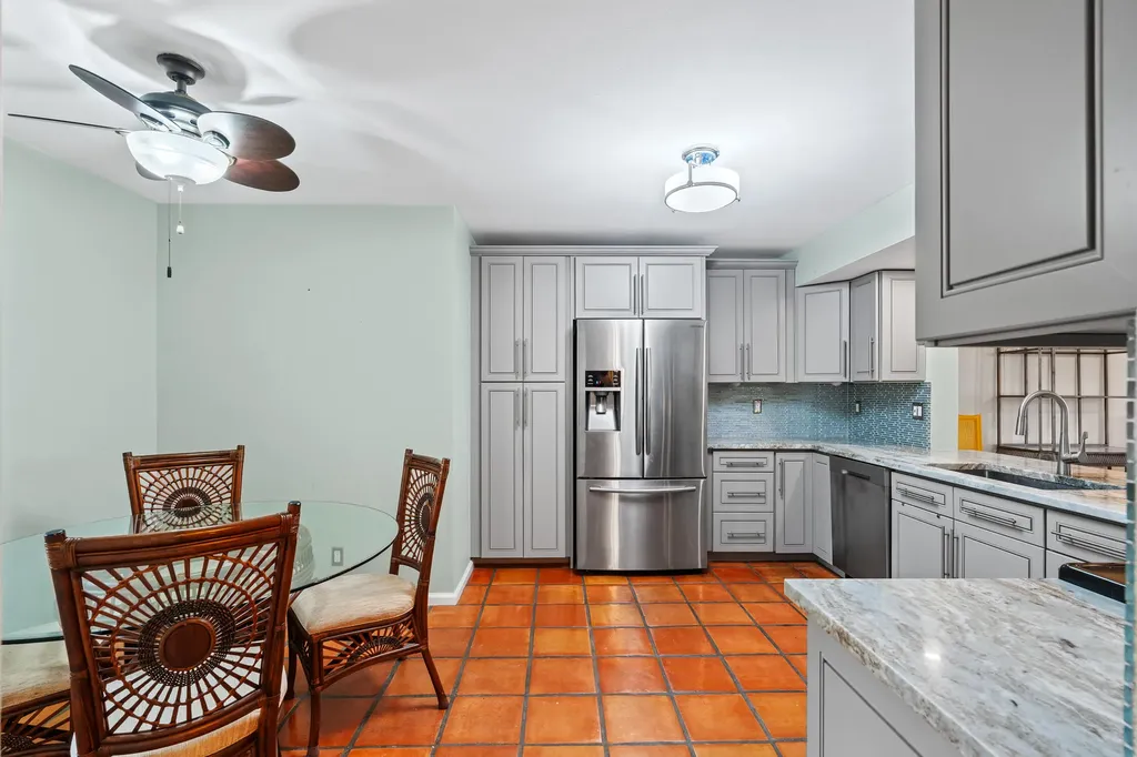 9728 Sills Drive E Boynton Beach FL 33437