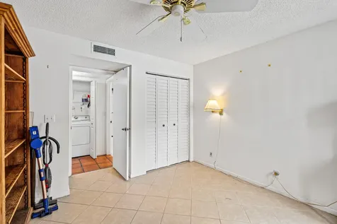 9728 Sills Drive E Boynton Beach FL 33437