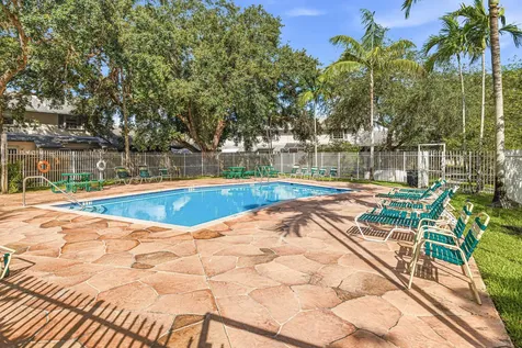 8207 Fairway Road Sunrise FL 33351