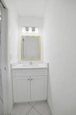 8207 Fairway Road Sunrise FL 33351
