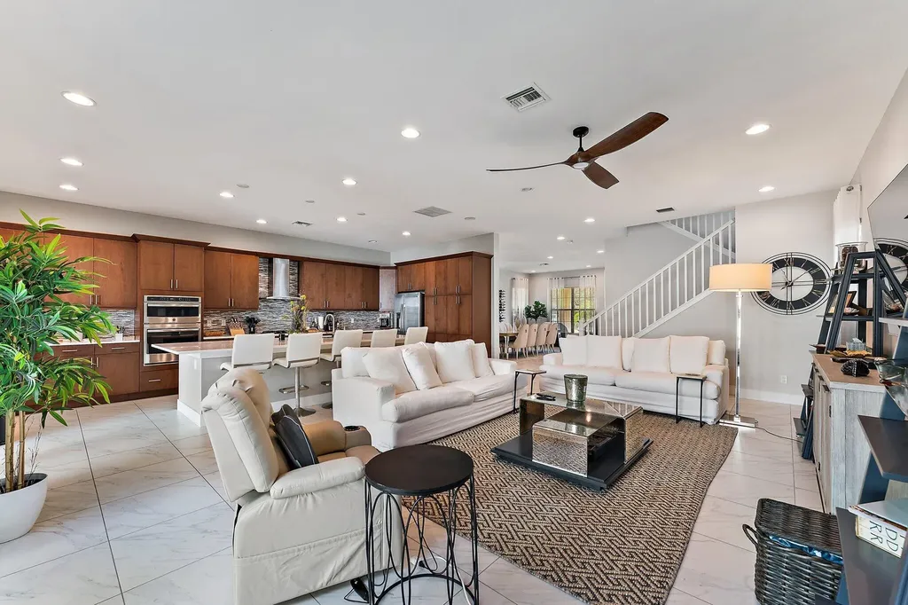 1077 Faulkner Terrace Palm Beach Gardens FL 33418