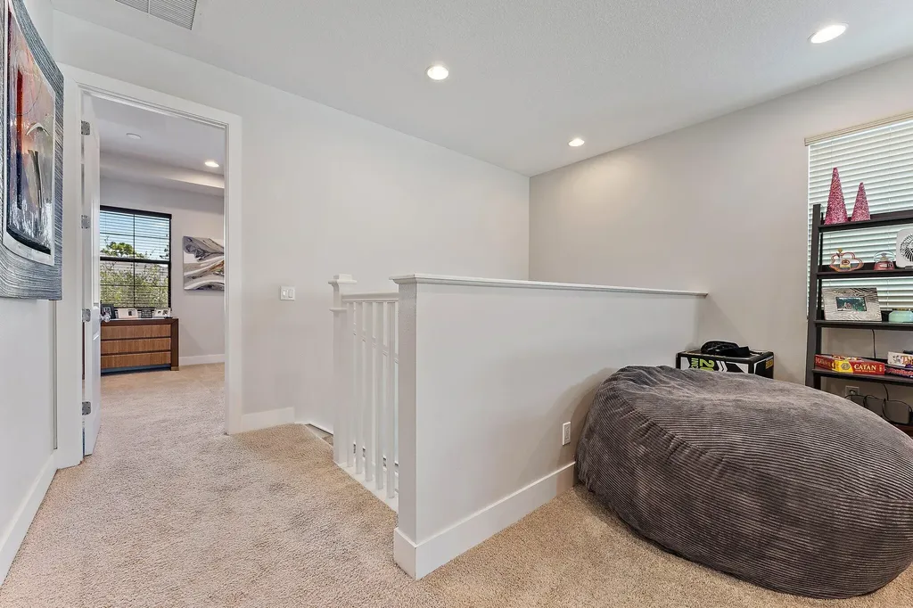 1077 Faulkner Terrace Palm Beach Gardens FL 33418