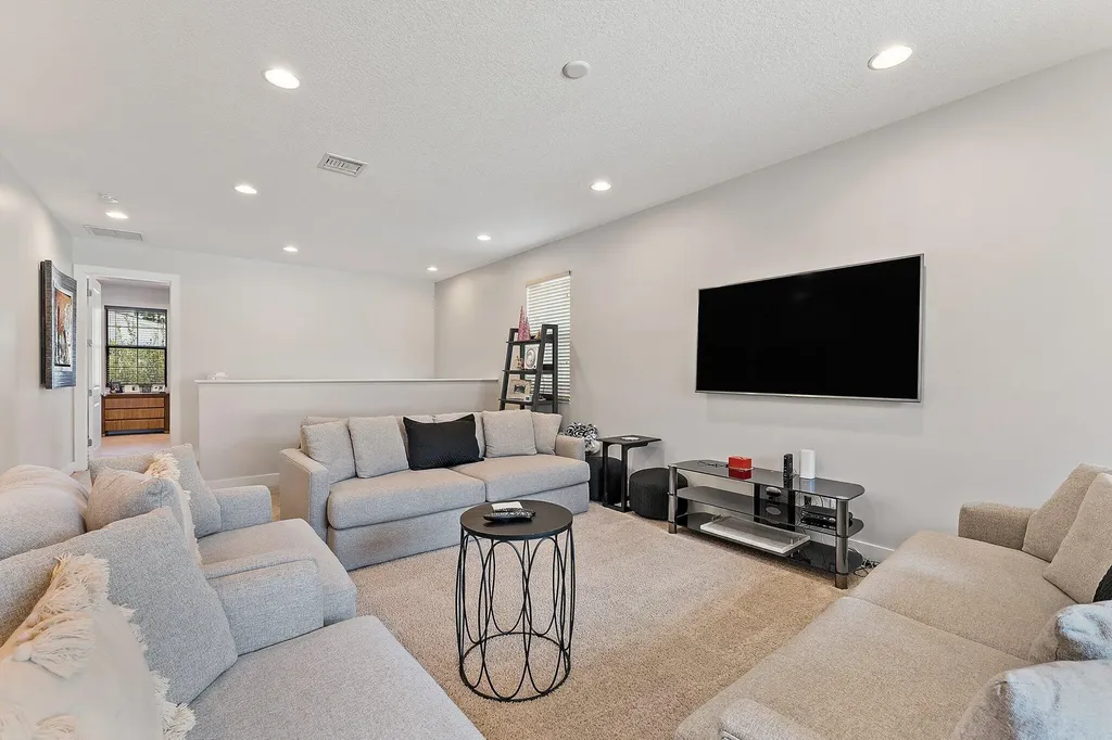 1077 Faulkner Terrace Palm Beach Gardens FL 33418
