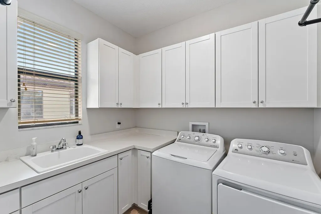 1077 Faulkner Terrace Palm Beach Gardens FL 33418
