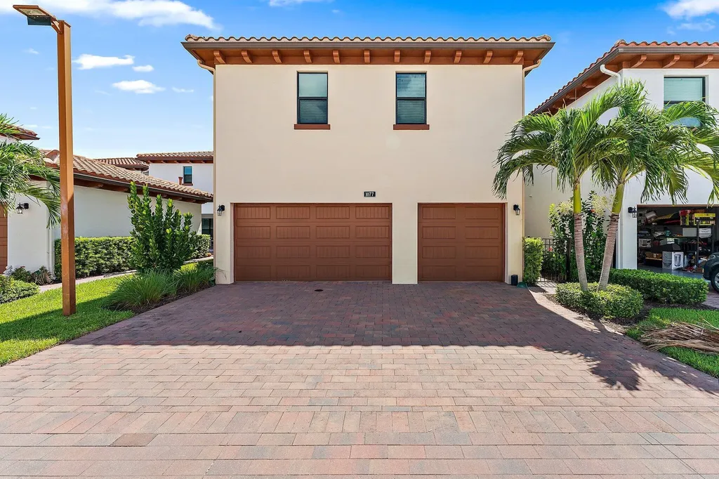 1077 Faulkner Terrace Palm Beach Gardens FL 33418